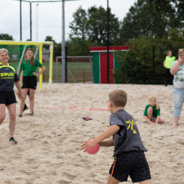 HVStormvogels_Beachhandbaltoernooi2019_17